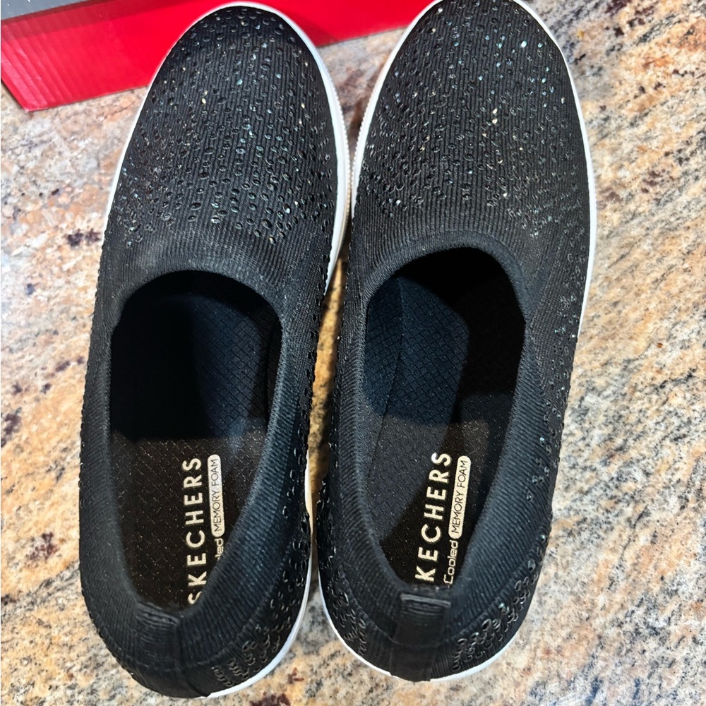 SKECHER Women's Street Poppy - Studded Affair Slip-On Sneakers from Finish Line - Picture 12 of 14